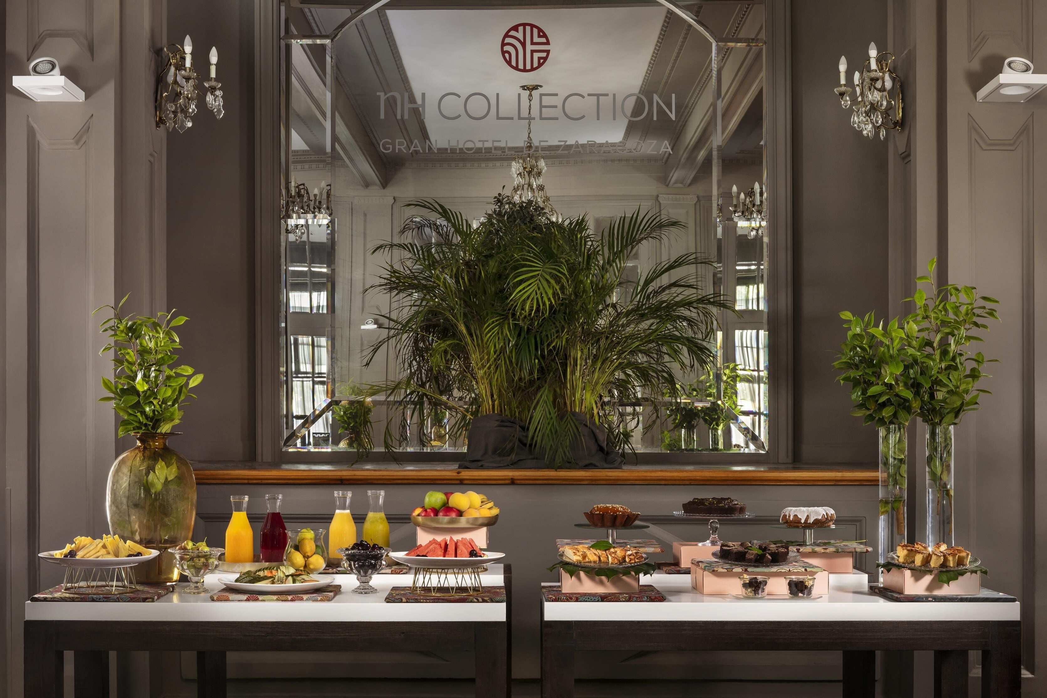 Daily buffet breakfast for a fee