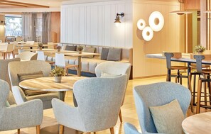 Bar (in der Unterkunft)