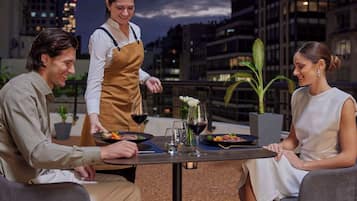 Ropa de cama de alta calidad, cubrecamas y colchones con pillow-top