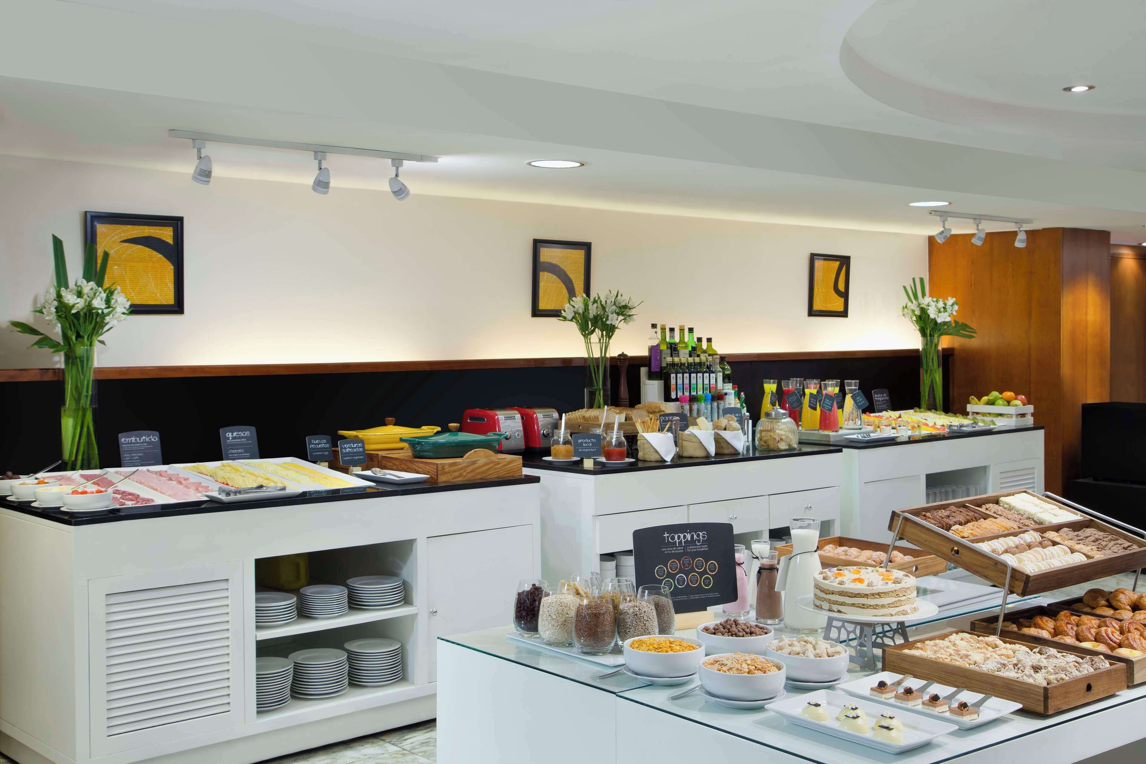 daily buffet breakfast for a fee