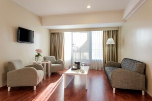 Superior Room, Corner (View)