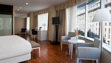 Superior Room, Corner (View) | Premium bedding, down duvets, pillow-top beds, minibar