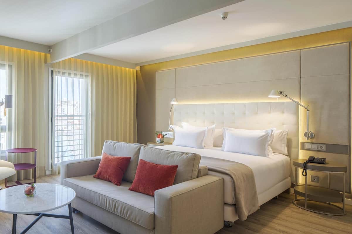 Suite, Terrace (View) | 1 bedroom, premium bedding, minibar, in-room safe