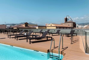 Piscina a l'aire lliure 