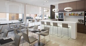 Bar (on property) - NH Castellón Mindoro Hotel (Castelló de la Plana)