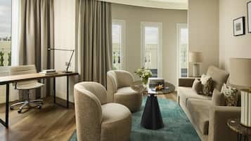 Premium bedding, minibar, in-room safe, desk