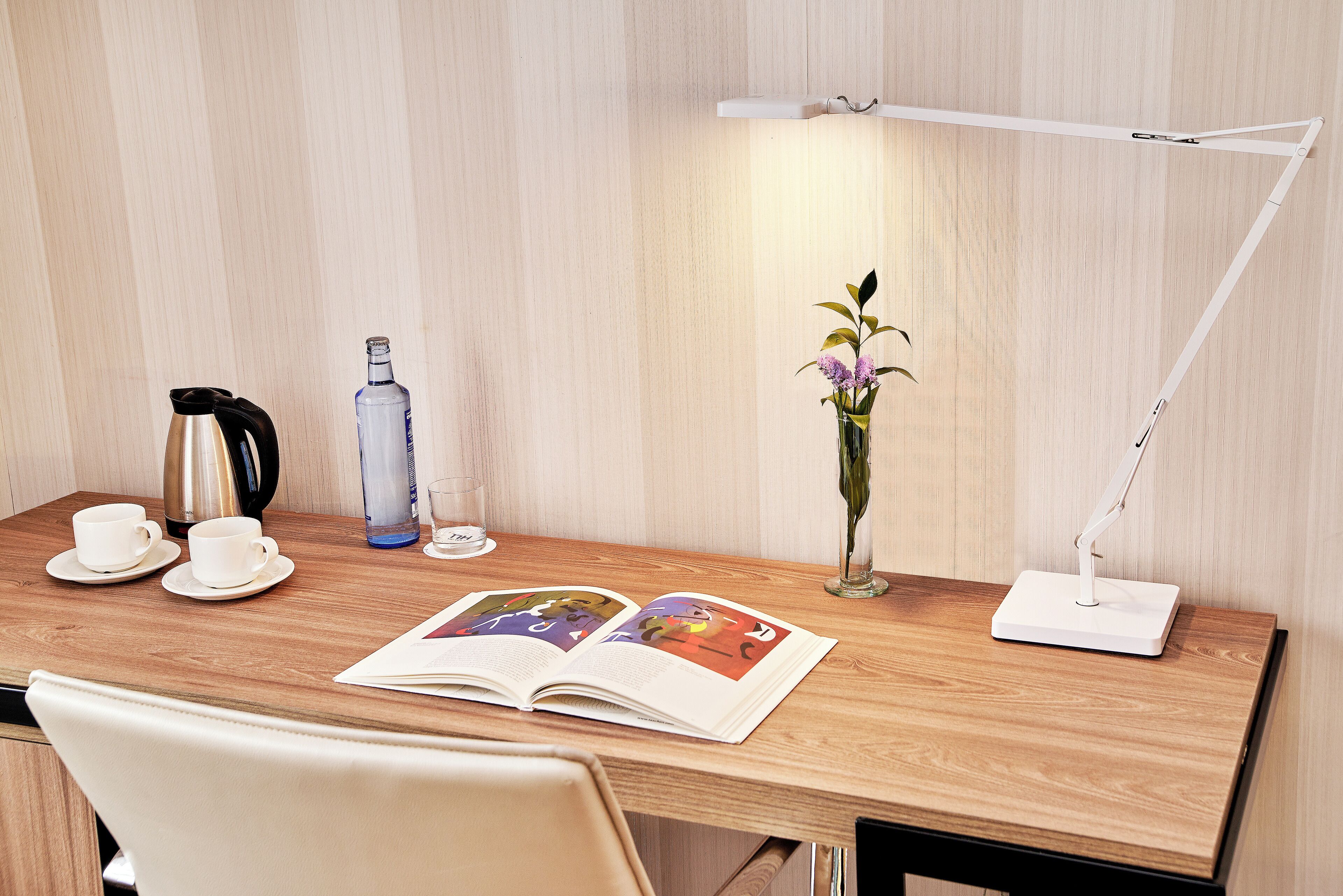 standard room (view) | premium bedding, minibar, in-room safe, desk