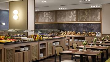 Daily buffet breakfast for a fee