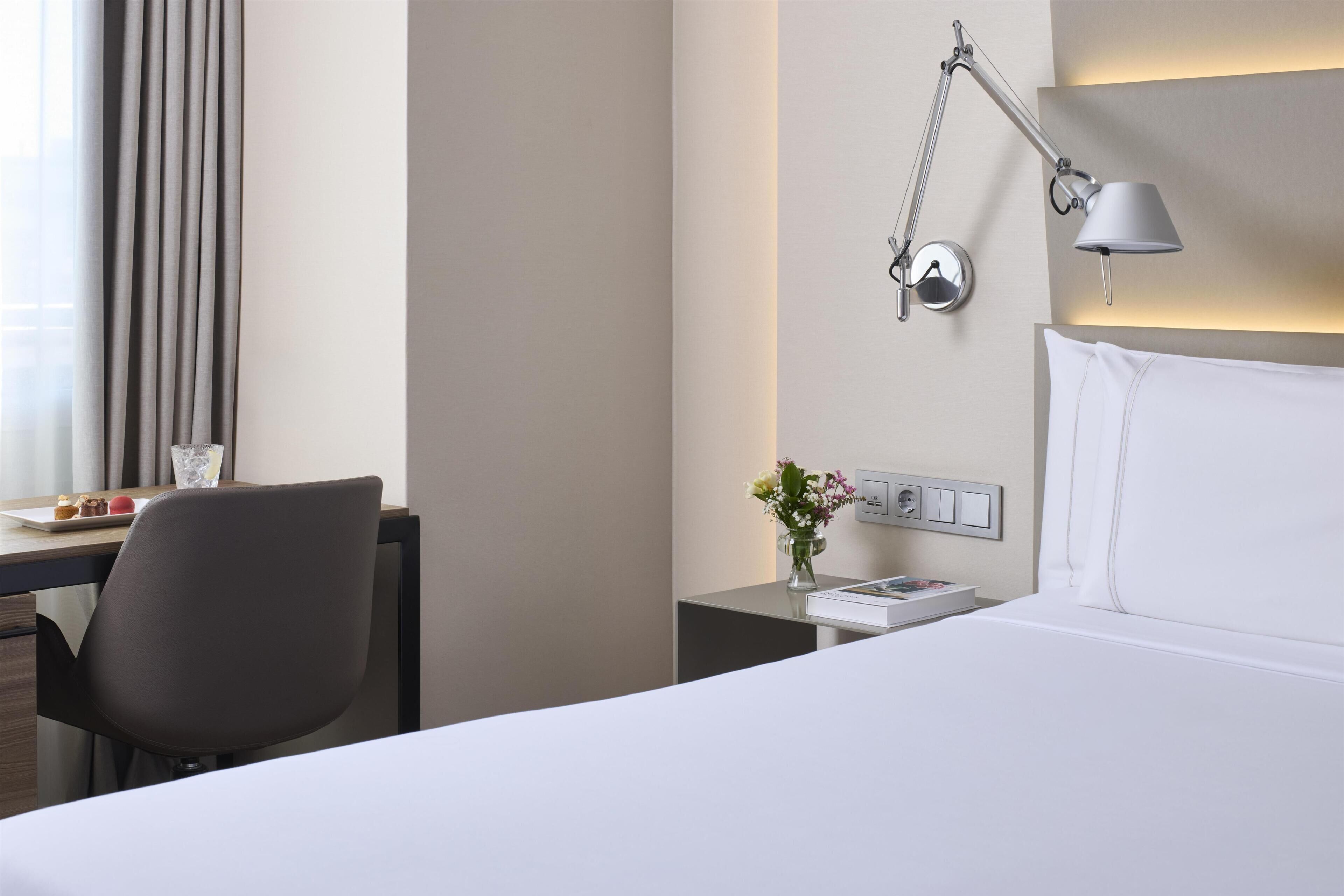 1 bedroom, premium bedding, minibar, in-room safe