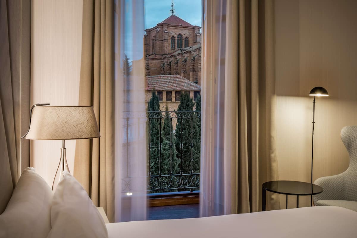 minibar, in-room safe, desk, blackout curtains