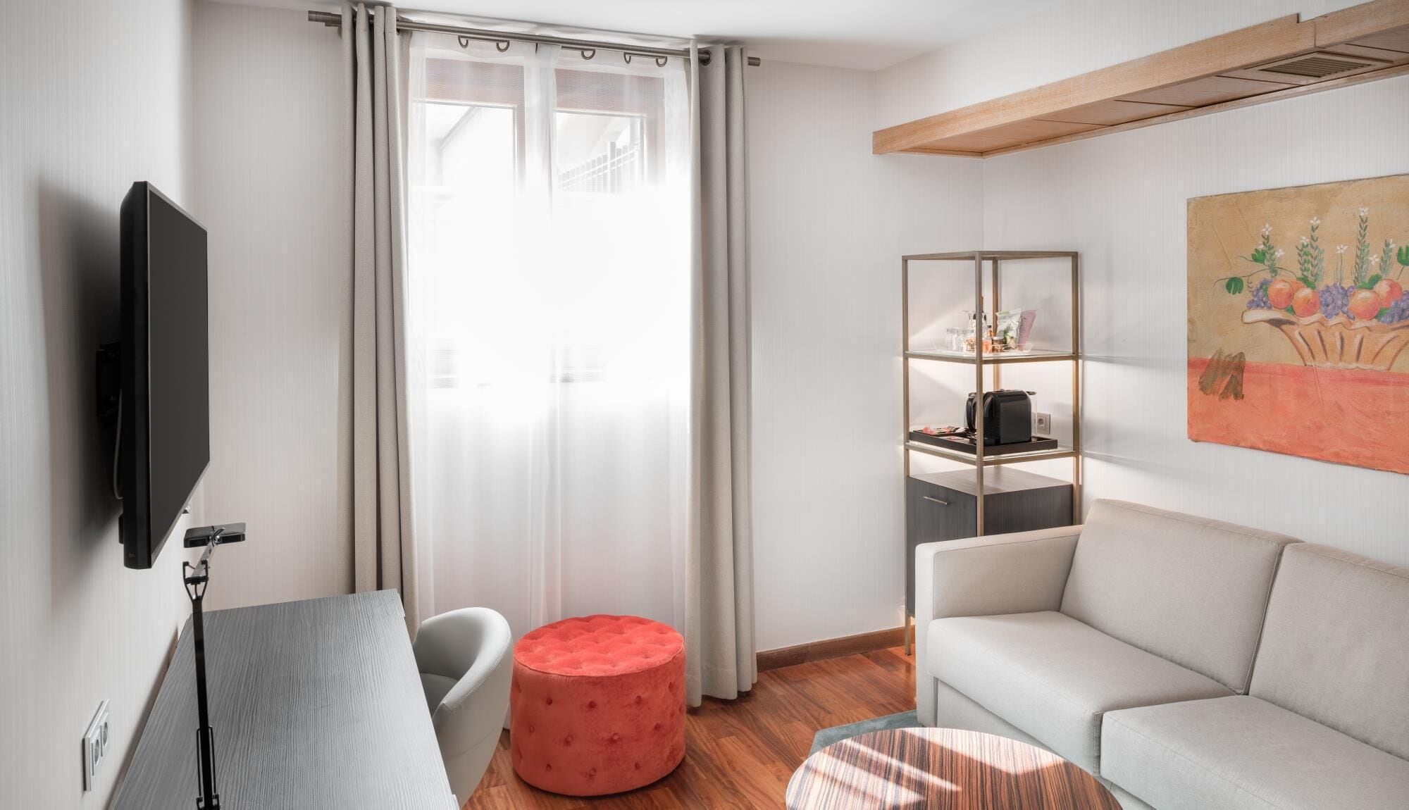 minibar, in-room safe, desk, blackout curtains