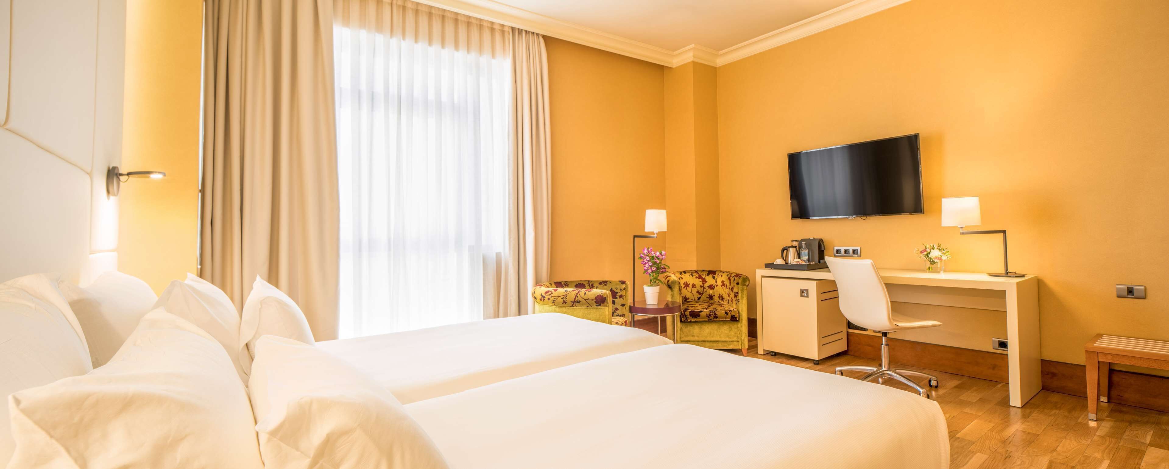 minibar, in-room safe, desk, blackout curtains