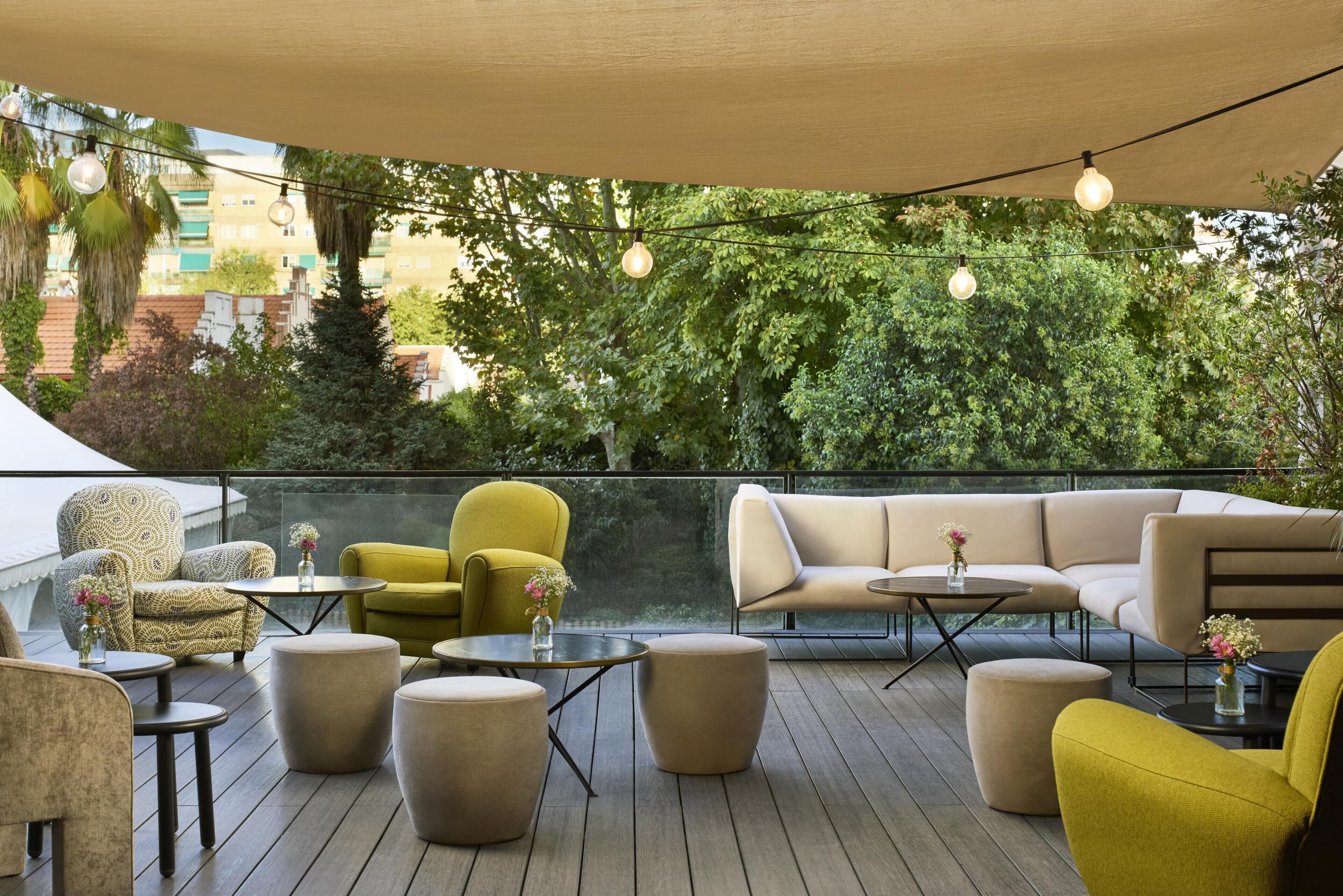 Desayuno buffet todos los días (con cargo) 