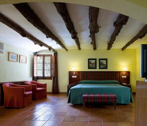 Iron/ironing board, free WiFi - La Perdiz (La Carolina)
