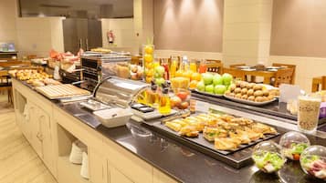 Frukostbuffé varje dag mot avgift