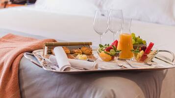 Down comforters, minibar, in-room safe, desk