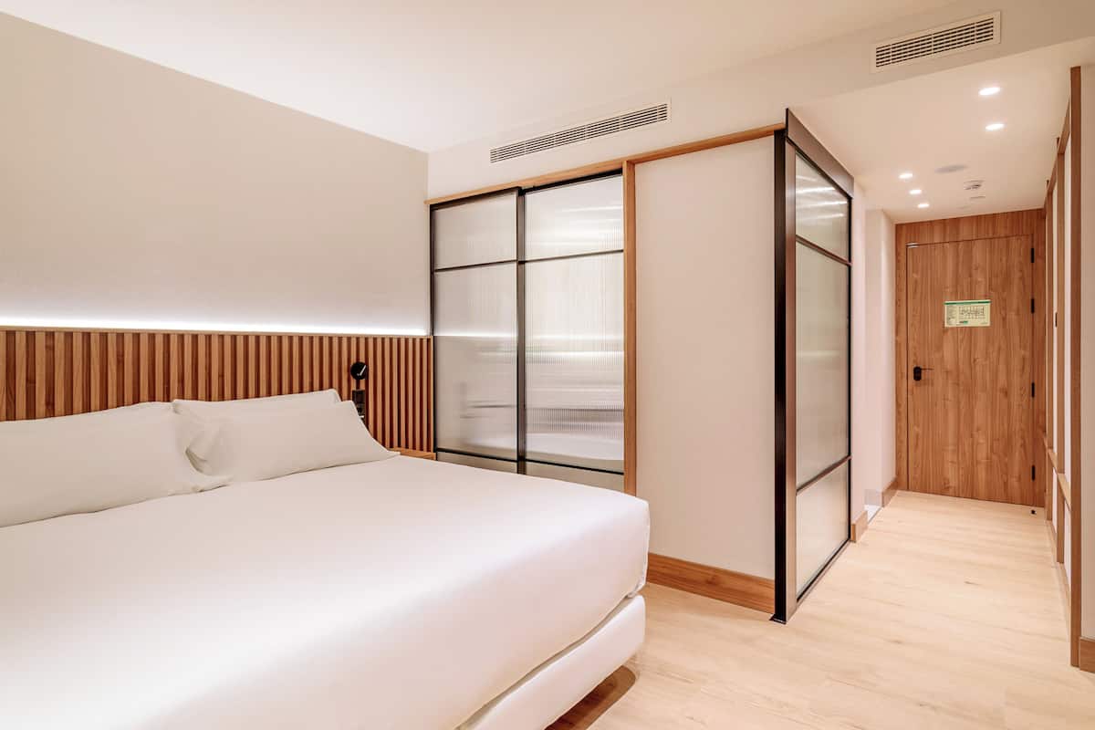 1 Schlafzimmer, Daunenbettdecken, Minibar, Zimmersafe