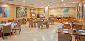 Daily buffet breakfast for a fee