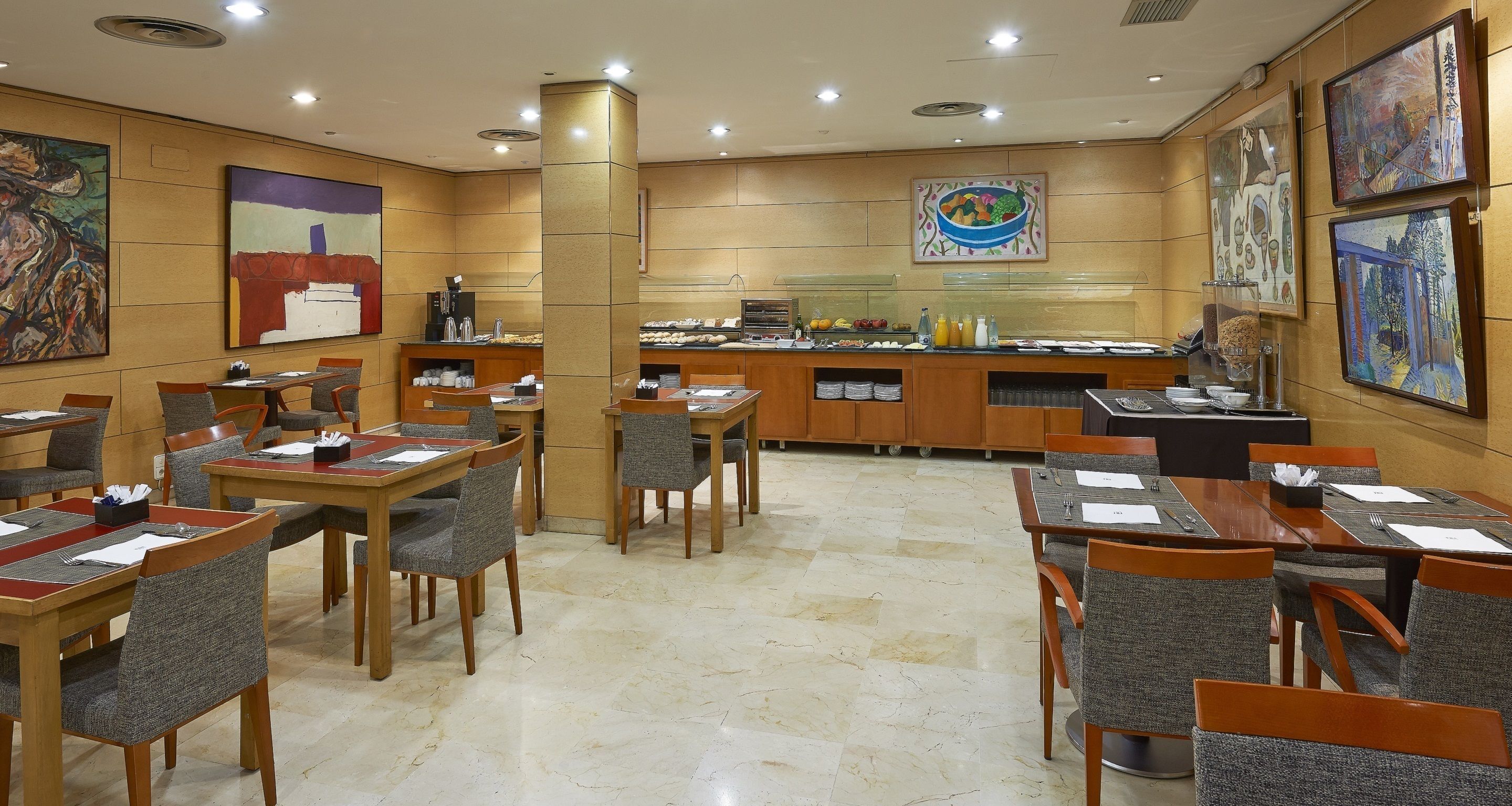 Daily buffet breakfast for a fee