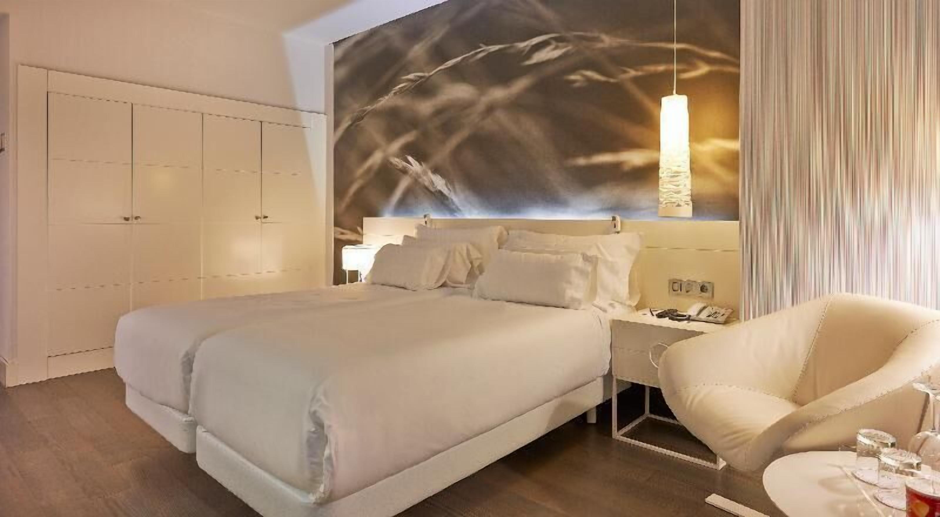 Minibar, in-room safe, desk, blackout drapes