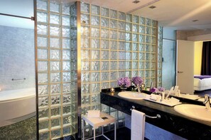 Eco-friendly toiletries, hair dryer, towels