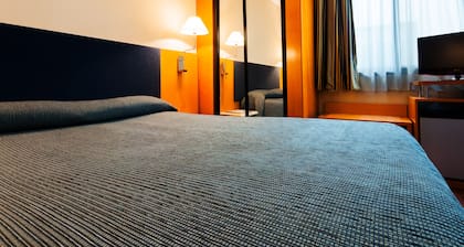 Hotel Villacarlos
