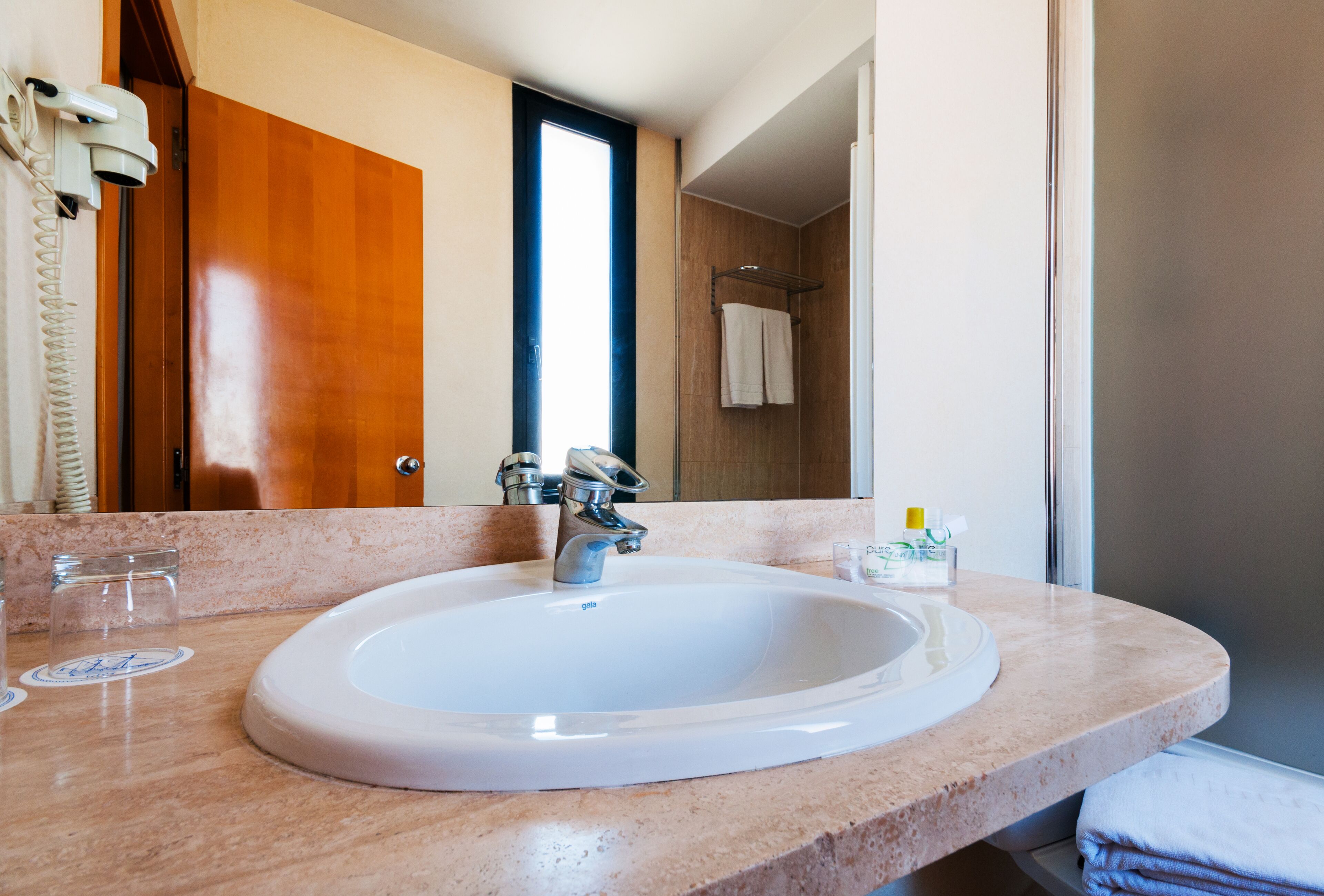 Photo - Hotel Villacarlos