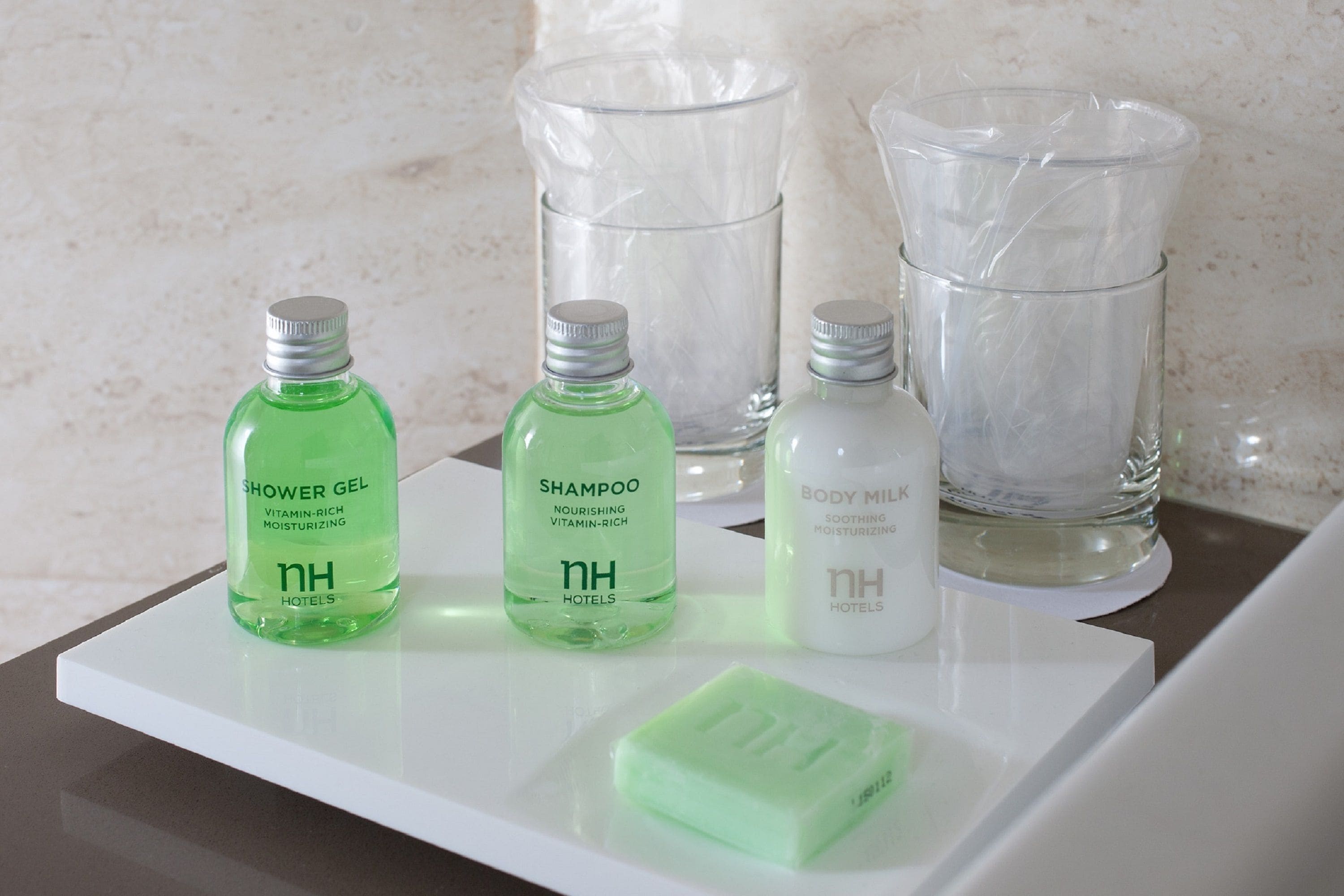 standard room | bathroom amenities | shower, eco-friendly toiletries, hair dryer, towels
