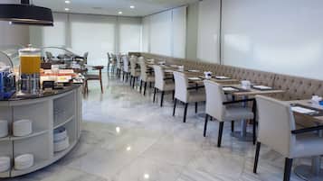 Esmorzar diari d'estil bufet (de pagament)
