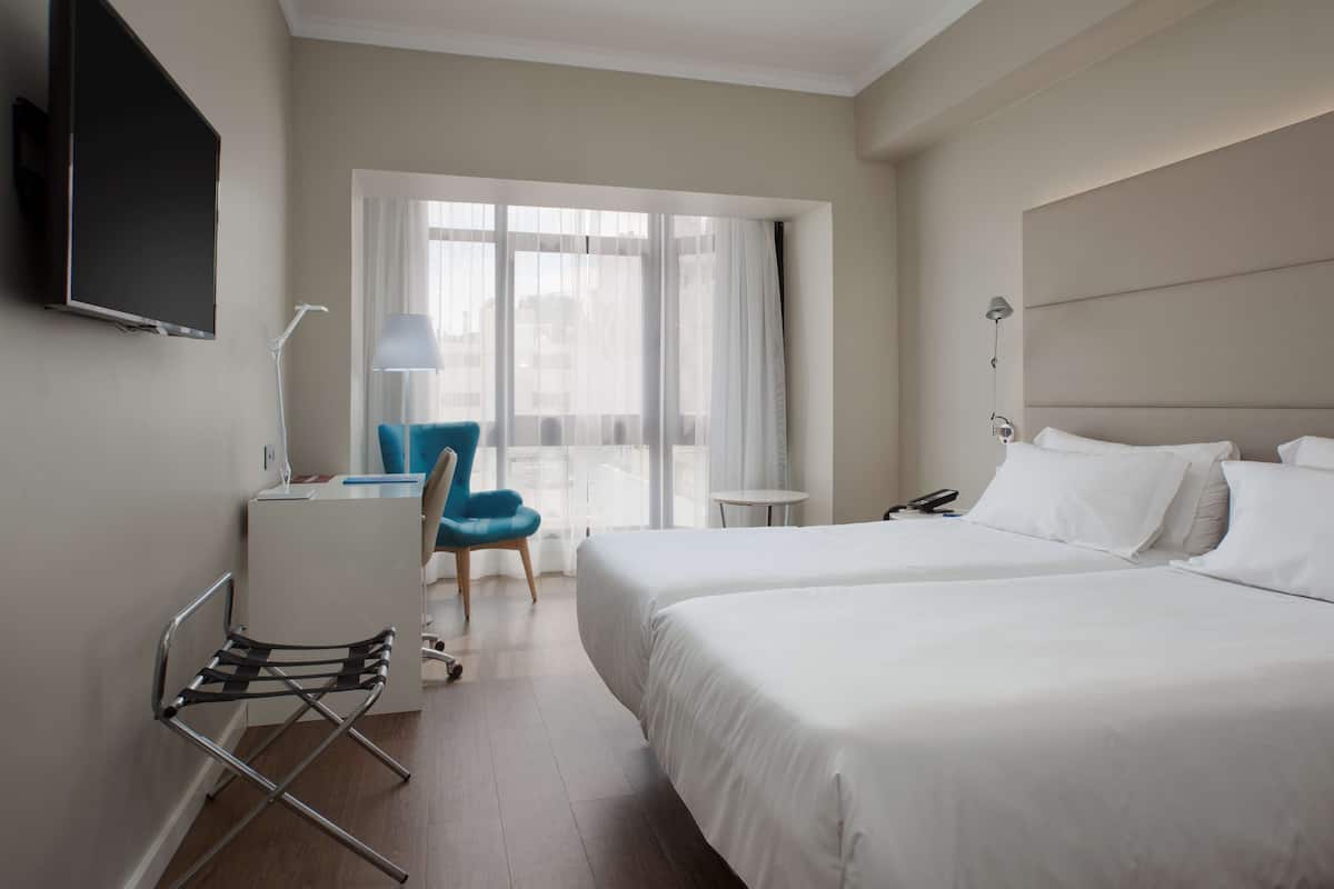 1 bedroom, minibar, in-room safe, desk