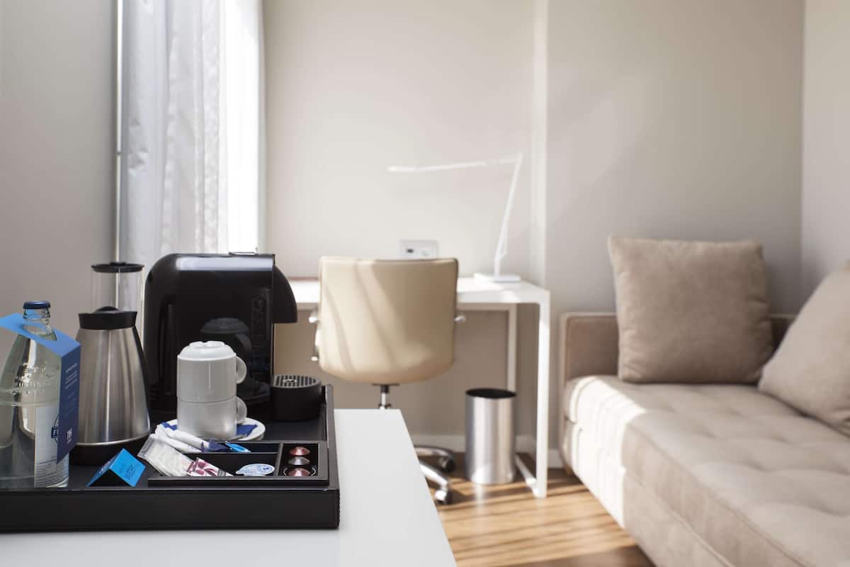 1 bedroom, minibar, in-room safe, desk