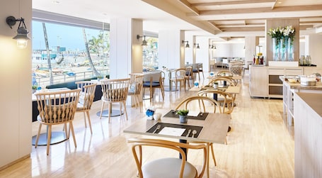 Ristorante. NH Las Palmas Playa las Canteras