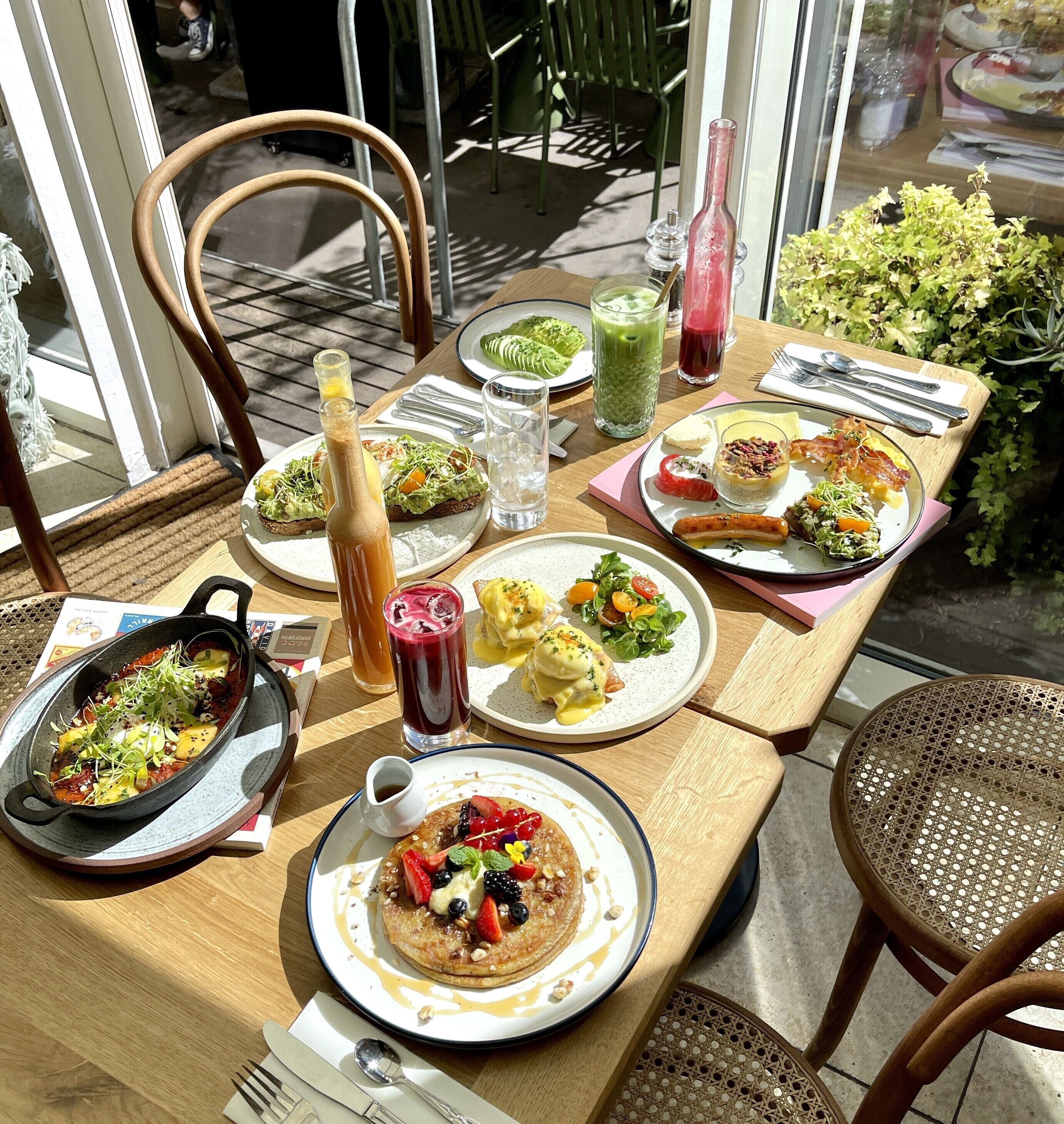 daily local cuisine breakfast (dkk 195 per person)