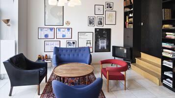 ロビー応接スペース