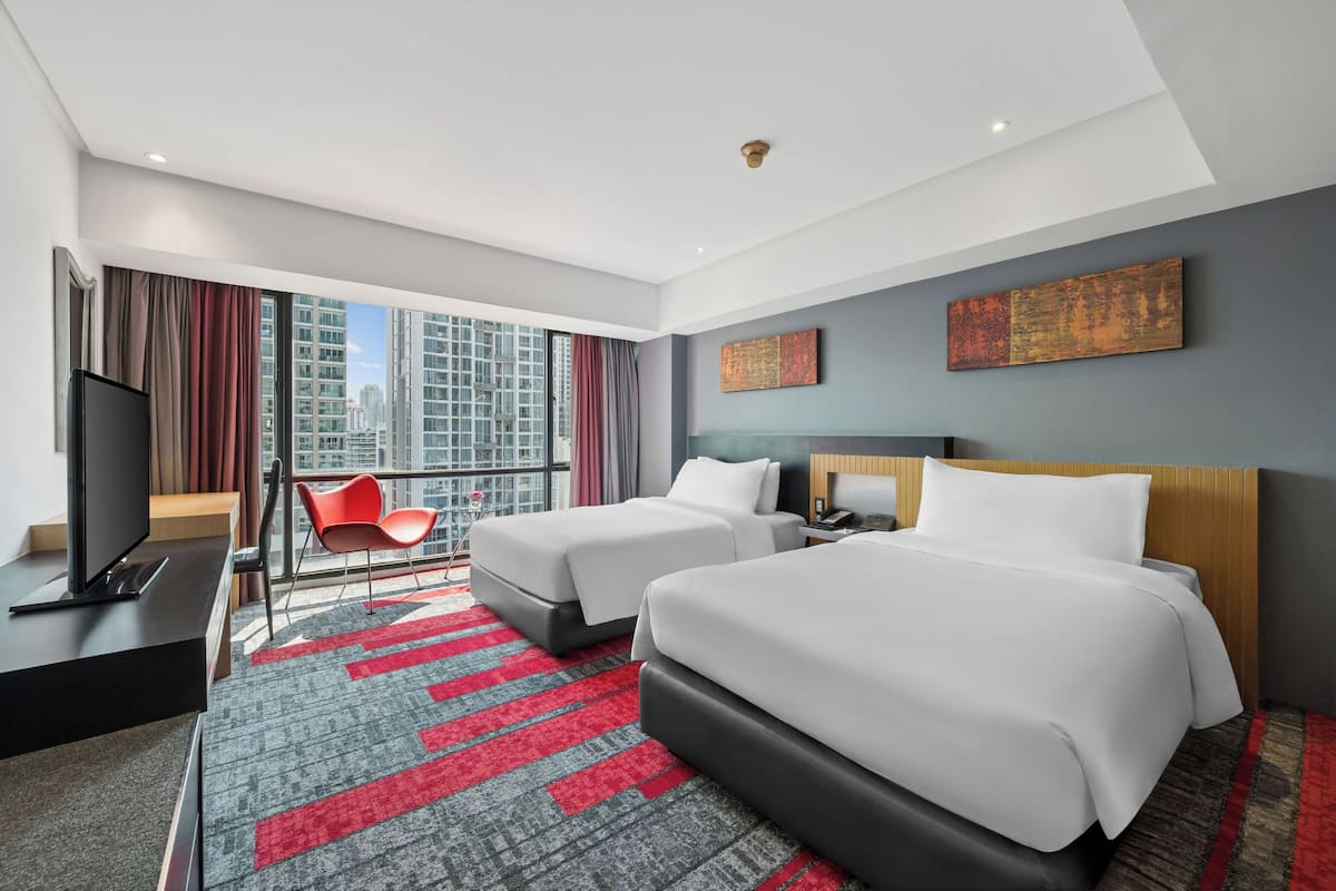 Deluxe Twin Bed | City view