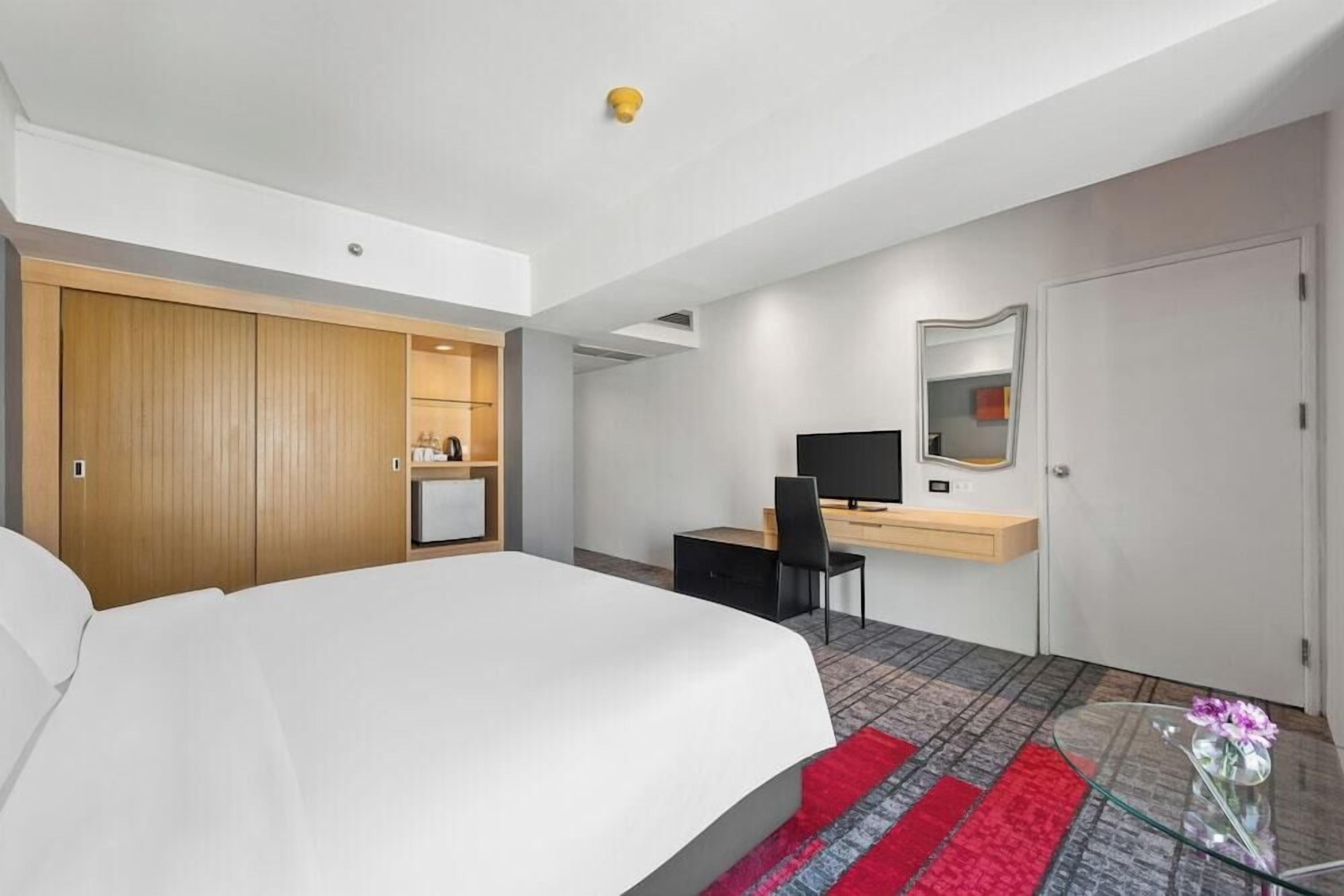 In-room safe, blackout drapes, soundproofing, iron/ironing board