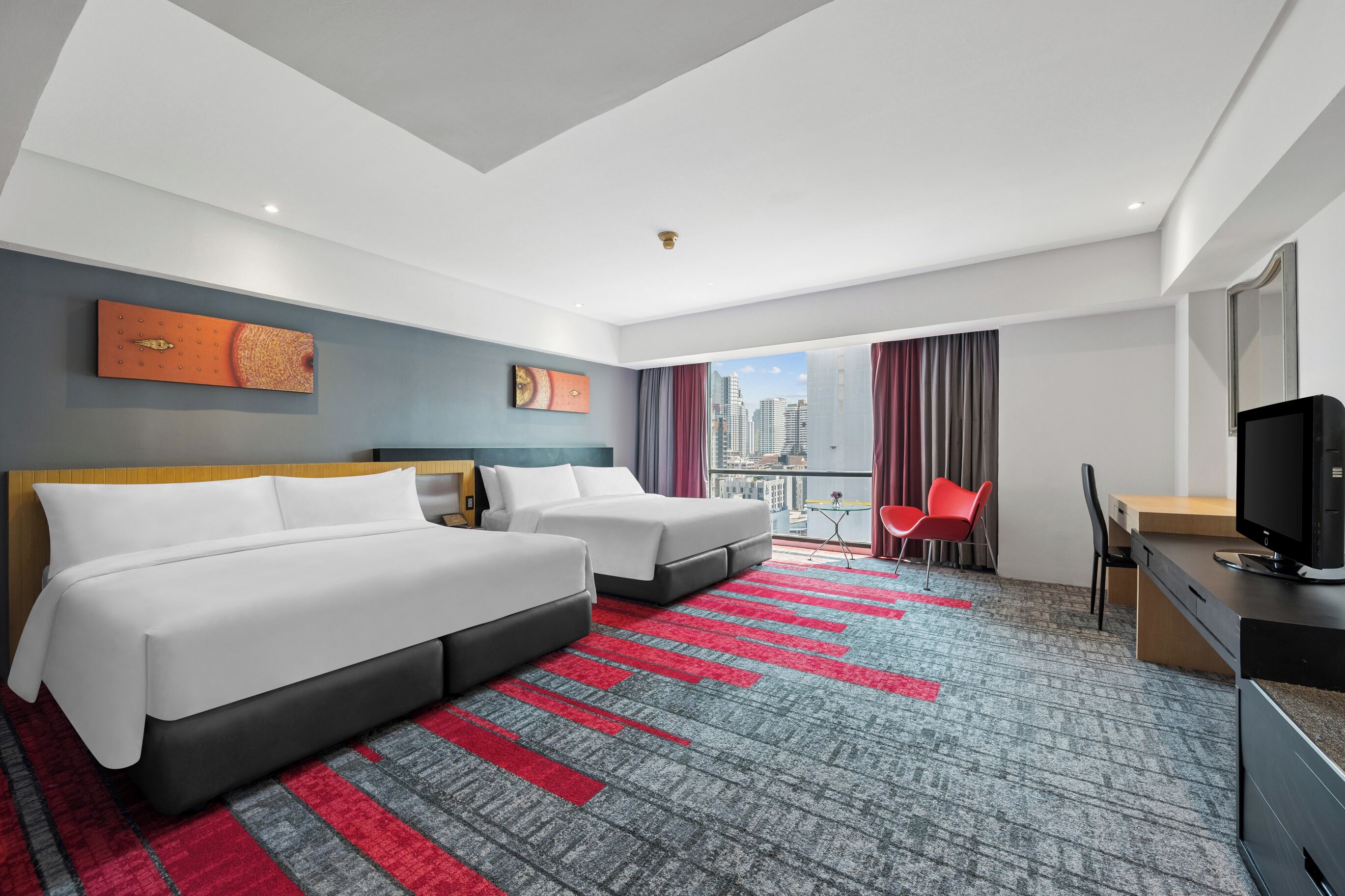 Grand Deluxe Two Queen Bed | 城市景