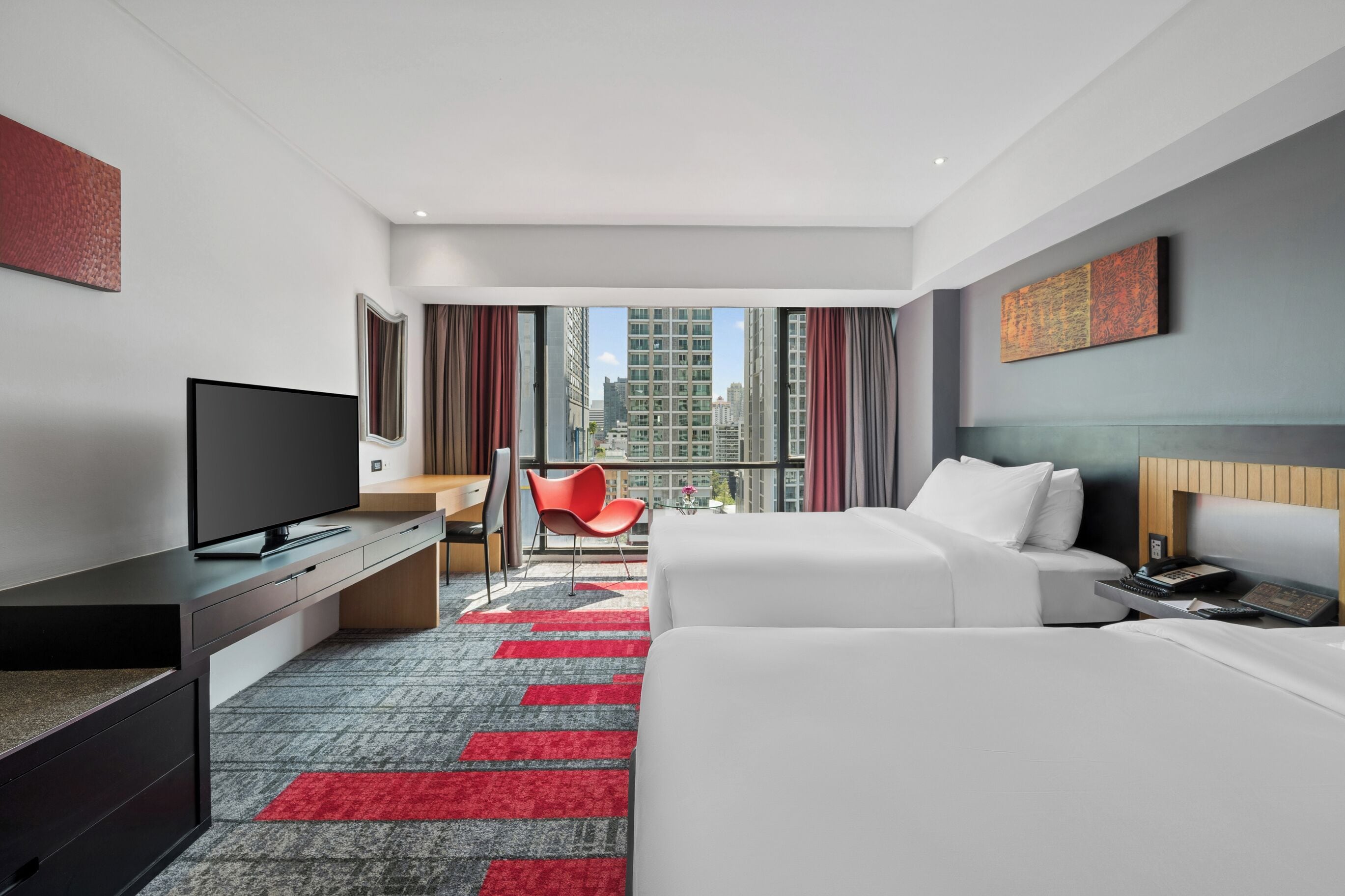 Deluxe Twin Bed | City view