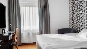 Standardrum - 1 queensize-säng - icke-rökare | Sängtillbehör av högsta kvalitet, bäddmadrasser och minibar