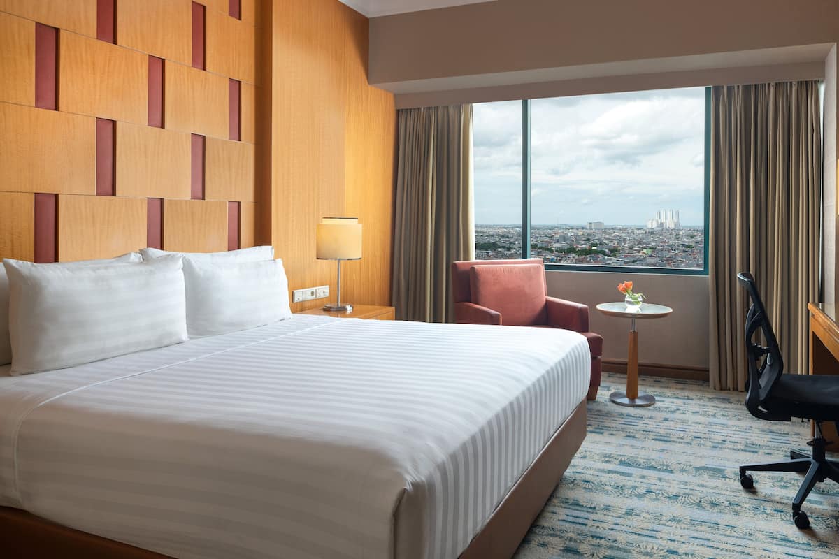 Executive Room, 1 Queen Bed