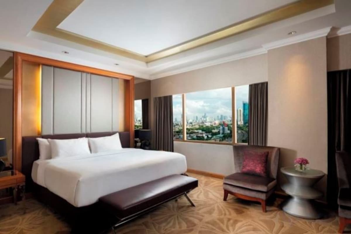 In-room safe, desk, iron/ironing board (on request), rollaway beds