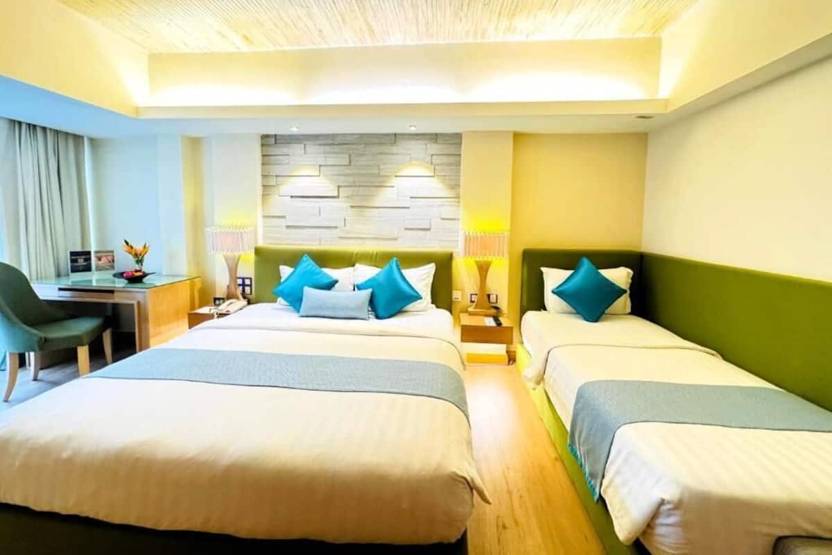 Superior-chalet | Minibaari, tallelokero huoneessa, työpöytä, ilmainen Wi-Fi