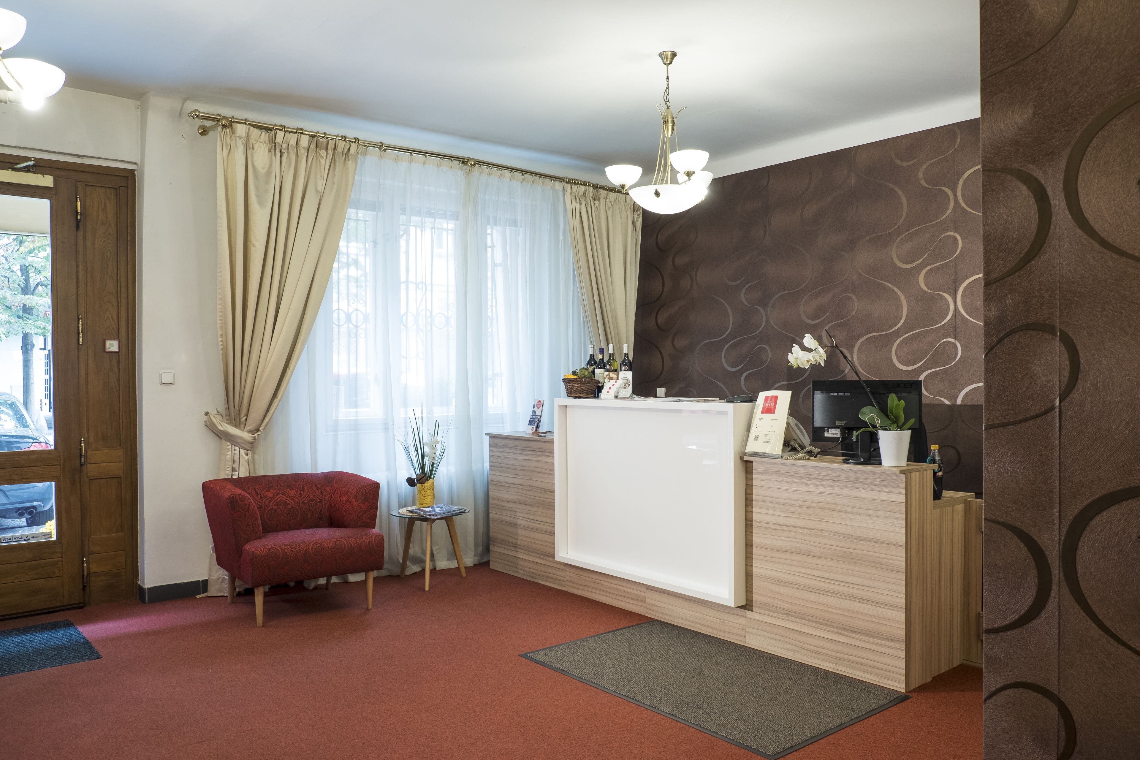 内部エントランス