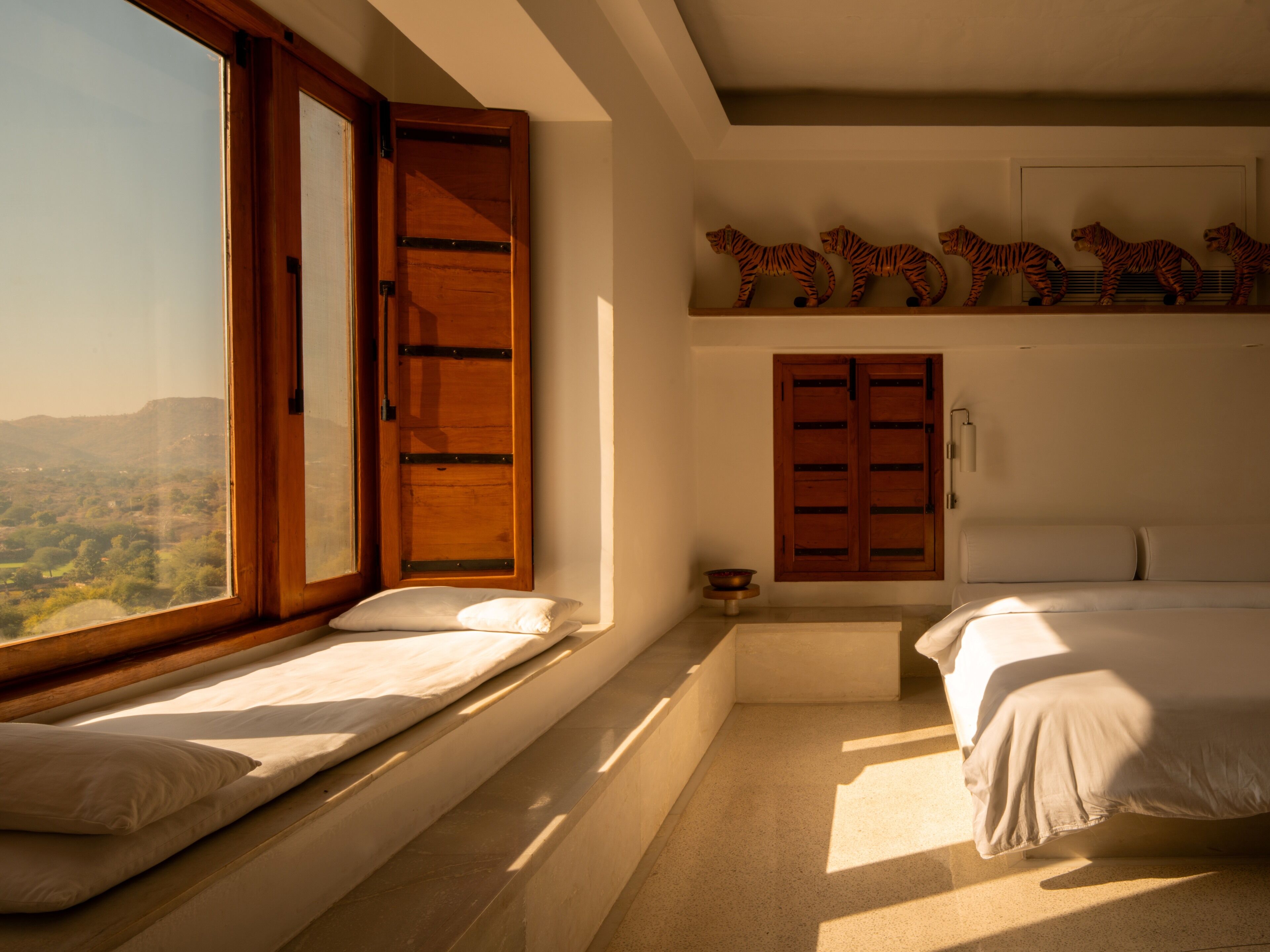 palace suite | 1 bedroom, minibar, in-room safe, individually decorated