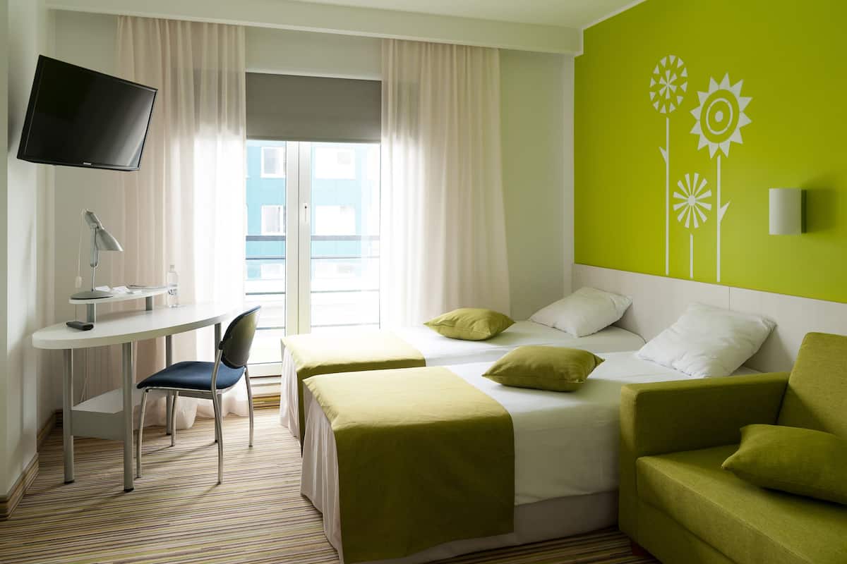 In-room safe, desk, free WiFi, bed sheets