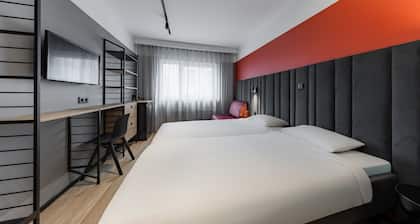 Tallink Express Hotel
