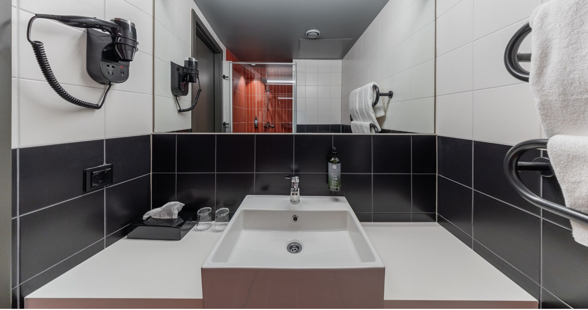 Photo - Tallink Express Hotel