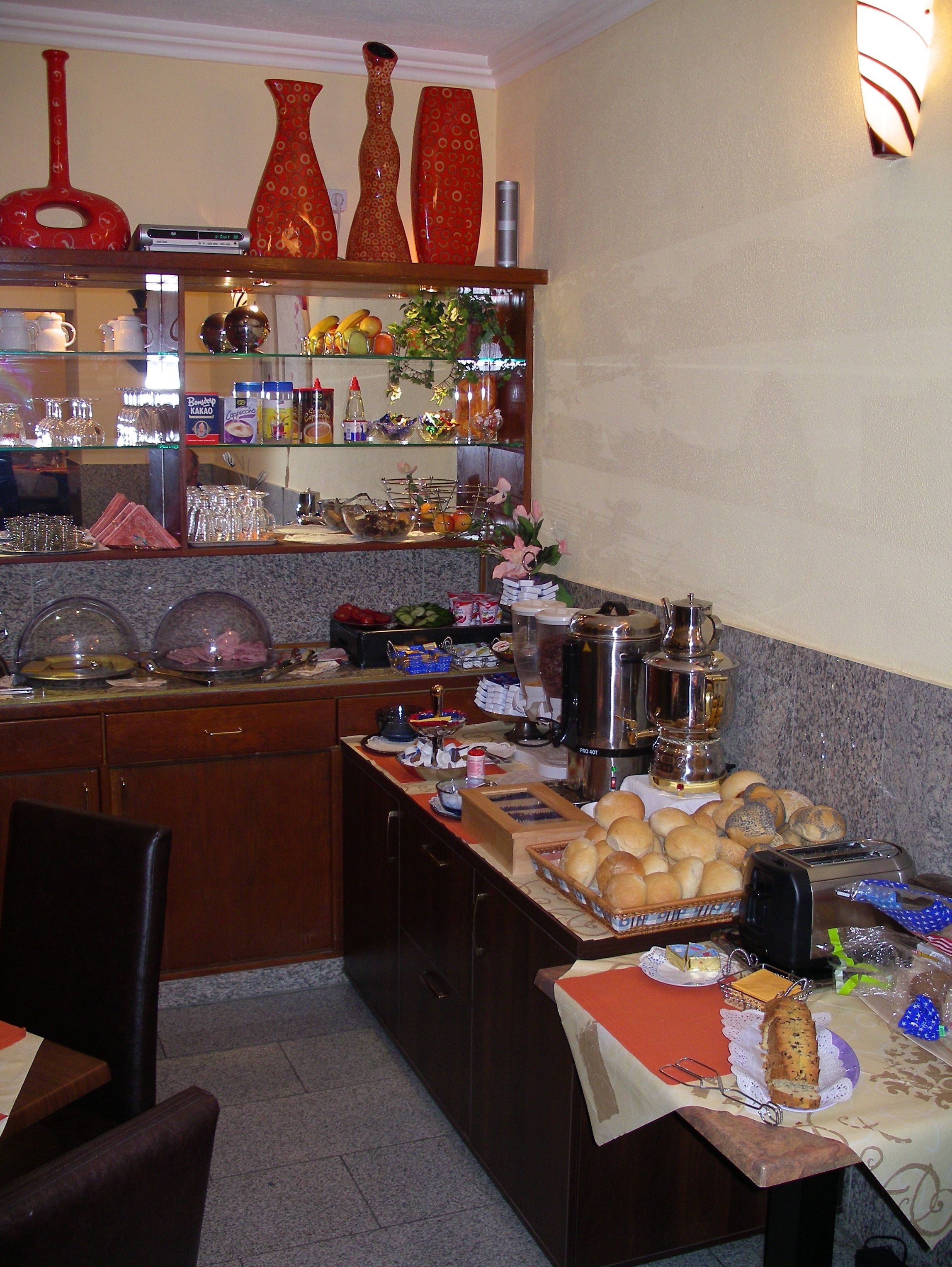 Ontbijt (EUR 7.50 per persoon)