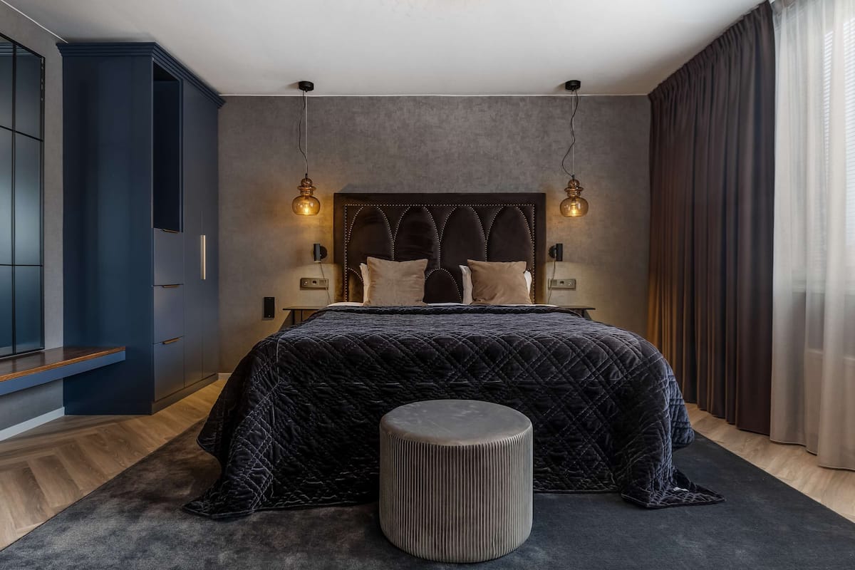 Coffres-forts dans les chambres, bureau