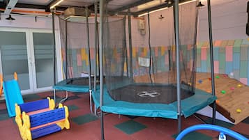Children’s play area – indoor